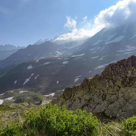 Bivouac De Napoleon موتيل بورغ-سانت بيير